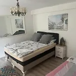Coli-apartman Dora Apartament *