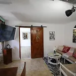Coli-apartman Dora Bakar