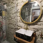 Apartament Coli-apartman Dora *