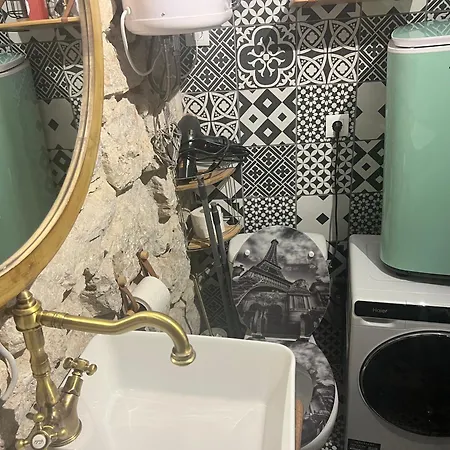 Apartment Coli-apartman Dora *