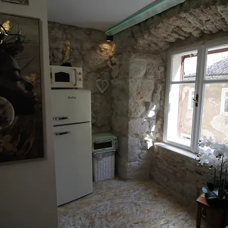 Coli-apartman Dora Apartment