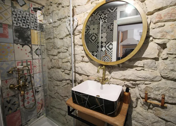 Coli-apartman Dora Apartman