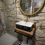 Coli-apartman Dora Apartament *