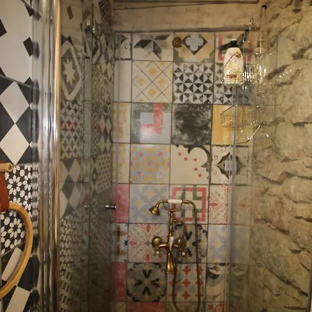 Appartement Coli-apartman Dora
