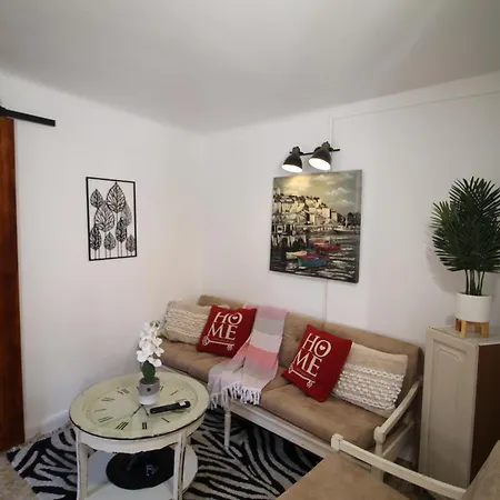 Appartement Coli-apartman Dora Bakar