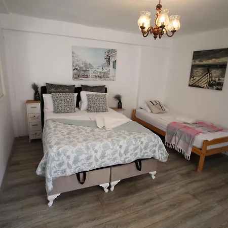 شقة Coli-apartman Dora *